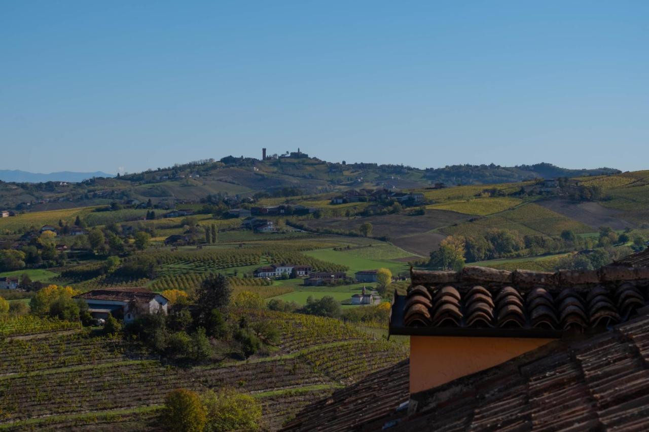 Alla Torre - Nel Cuore Del Borgo Storico Castagnole delle Lanze Exterior foto