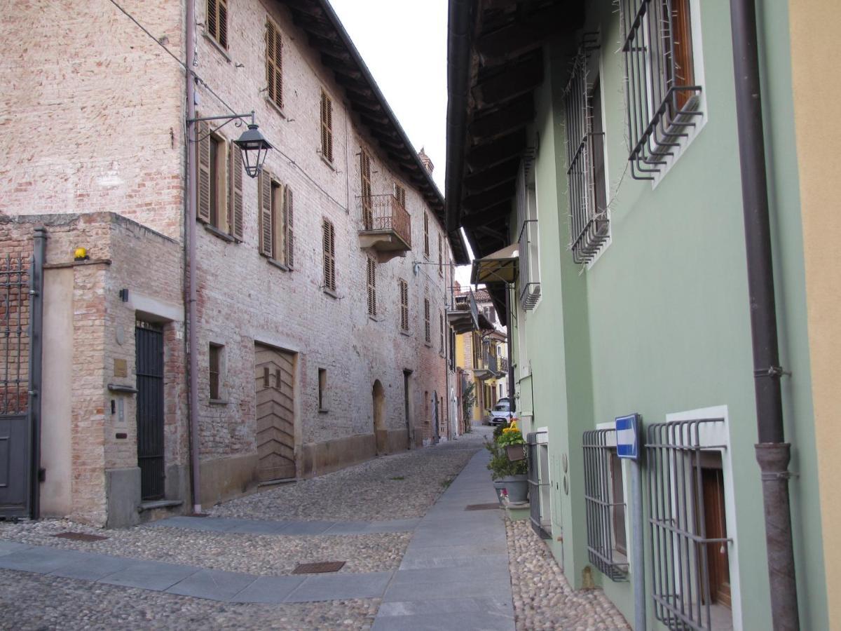 Alla Torre - Nel Cuore Del Borgo Storico Castagnole delle Lanze Exterior foto